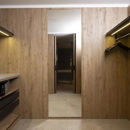 Grand Mont Blanc, By R Collection 5* Courmayeur