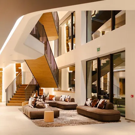 Hotel Grand Mont Blanc, By R Collection 5*