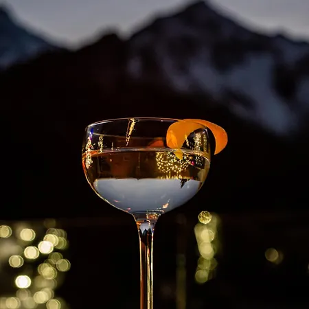 Grand Mont Blanc, By R Collection 5* Courmayeur