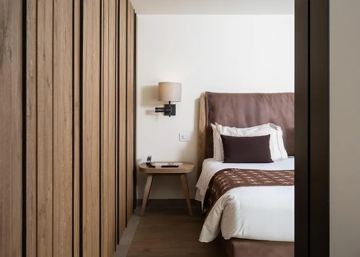 Grand Mont Blanc, By R Collection 5*