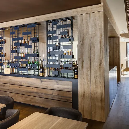 Hotell Grand Mont Blanc, By R Collection Courmayeur