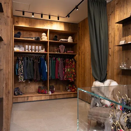 Grand Mont Blanc, By R Collection Hotel