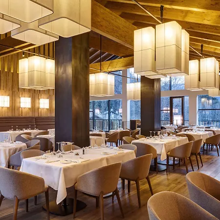 Grand Mont Blanc, By R Collection Hotel 5*