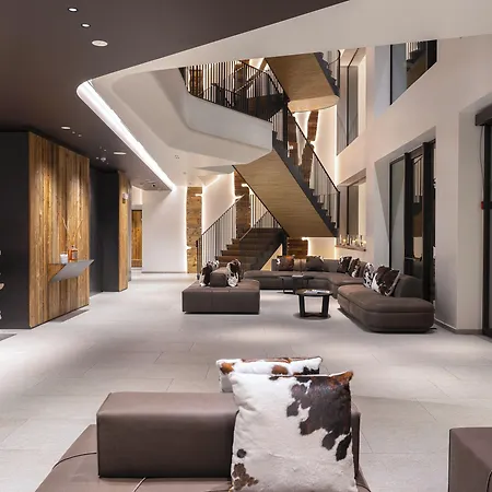Hotel Grand Mont Blanc, By R Collection 5*