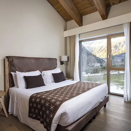 Grand Mont Blanc, By R Collection Hotel 5*