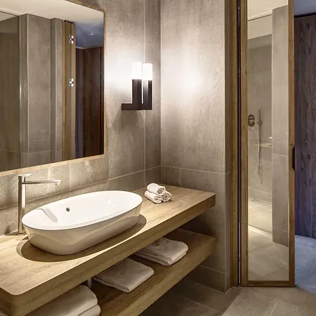 Grand Mont Blanc, By R Collection Hotel