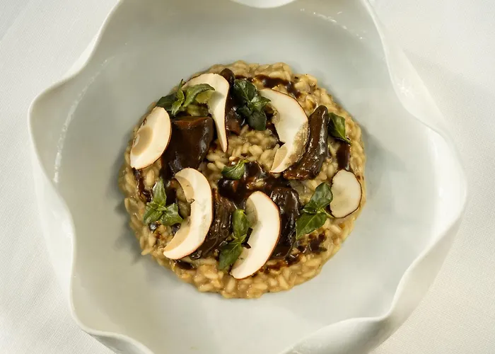 Grand Mont Blanc, By R Collection 5*